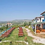 Akay Garden Family Club Station touristique