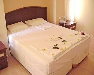 Akay Garden Family Club Resort Ildır