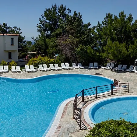 Akay Garden Family Club 2* Илдир