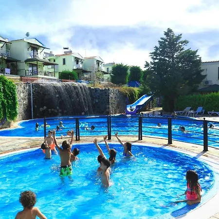 Akay Garden Family Club Ildiri