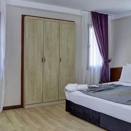 Akay Garden Family Club