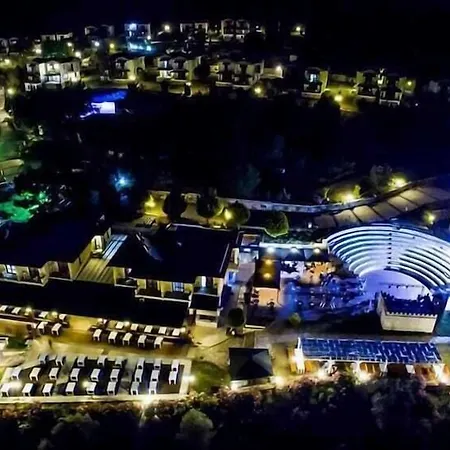 Akay Garden Family Club Θέρετρο Ildiri