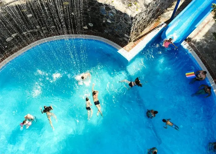 Akay Garden Family Club 2* Илдир