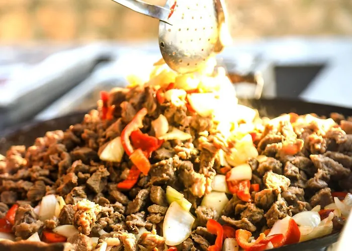 Akay Garden Family Club