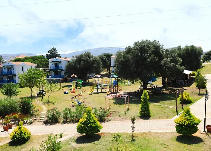 Akay Garden Family Club Resort 2*