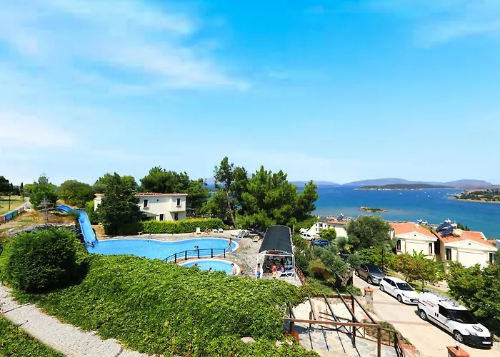 Akay Garden Family Club Resort 2*