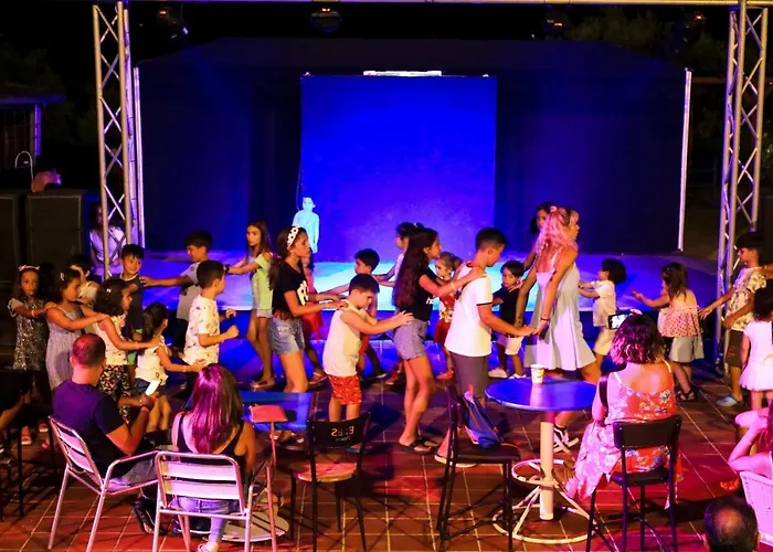 Resort Akay Garden Family Club