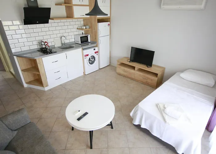 Akay Garden Family Club Resort 2*