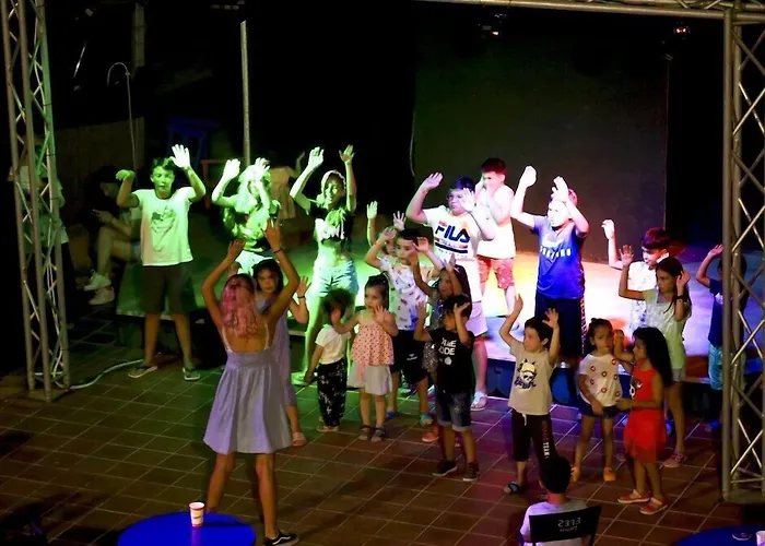 Akay Garden Family Club 2* Ildiri