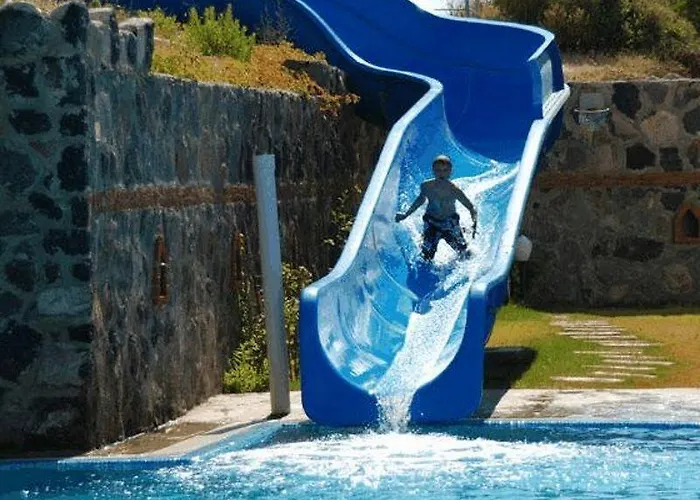 Akay Garden Family Club Resort 2*