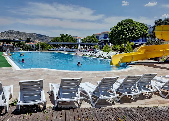 Akay Garden Family Club Ildiri