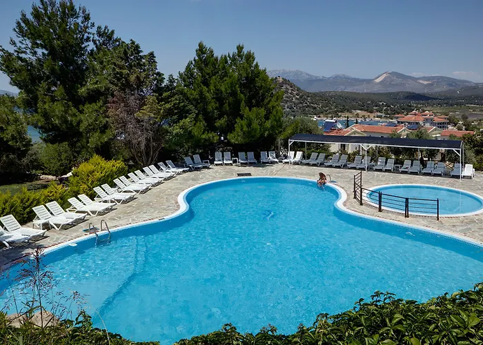 Akay Garden Family Club 2*