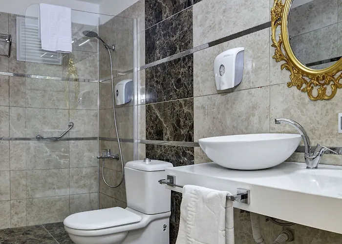 Akay Garden Family Club Resort 2*